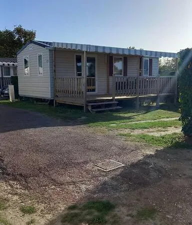 144 Emplacement Confort A Et Soleil 5* Апартаменты